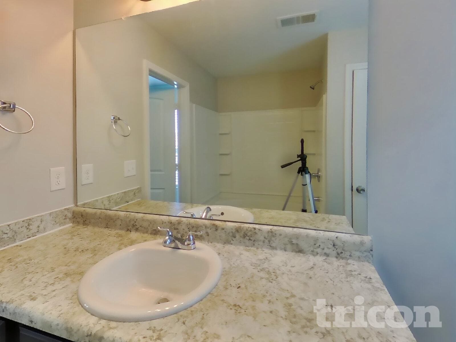 Building Photo - 5541 Union Pointe Pl