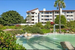 Building Photo - 5765 Friars Rd