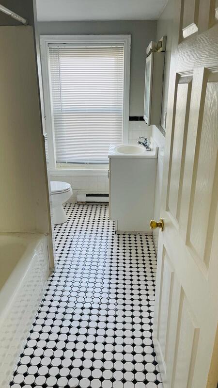 Building Photo - 263 S 62nd St