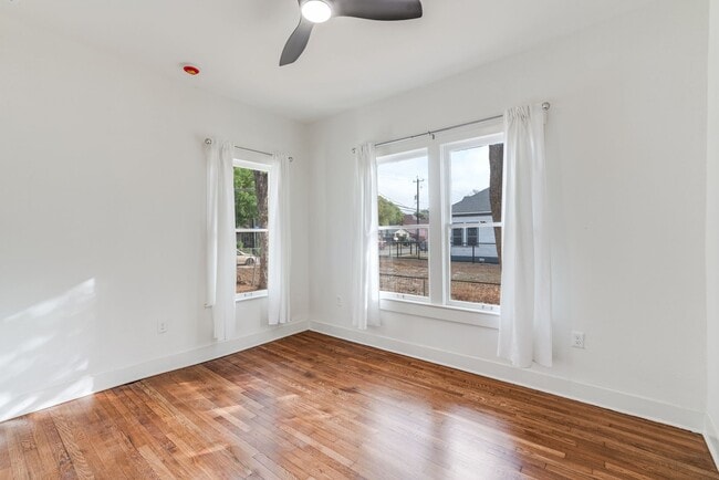 Building Photo - 210-M (ERL)