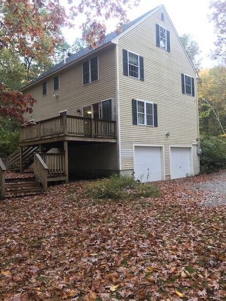Building Photo - 157 Chase Rd