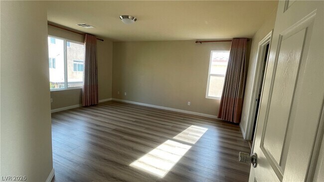 Building Photo - 6384 Stag Hollow Ct