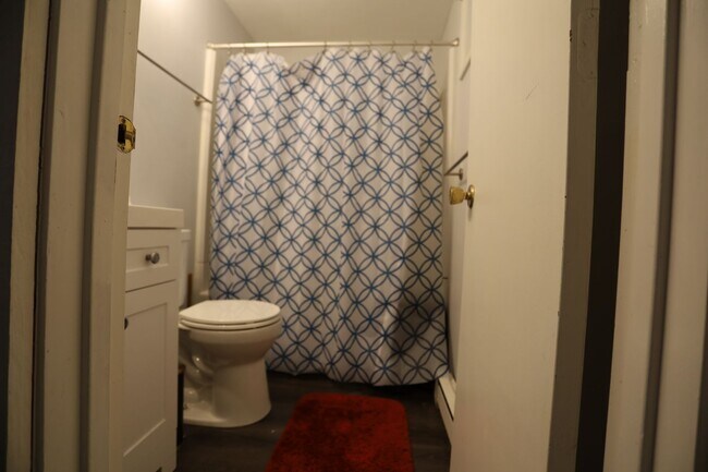 Building Photo - Seasonal 6 Month Lease Available | $1,700.00/ month home in Campton, NH!