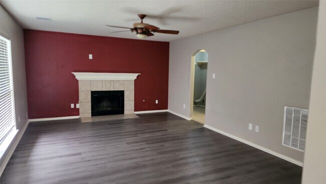 Building Photo - 20218 Mammoth Falls Dr