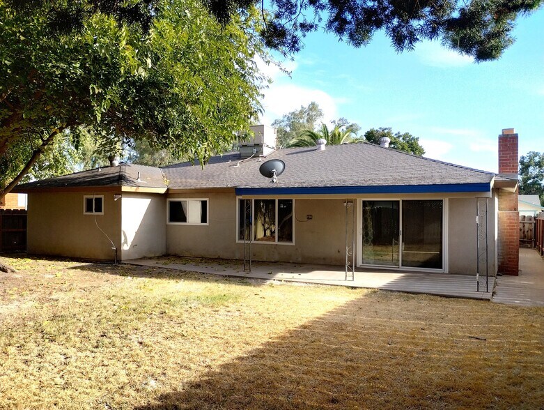 Building Photo - 637 Grambling Ct