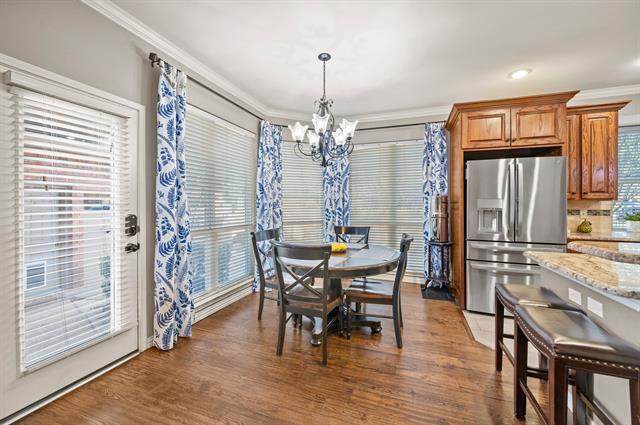 Building Photo - 1093 Woodbriar Dr