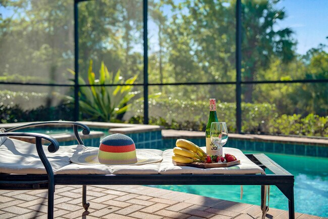 Building Photo - 8845 Rhodes St