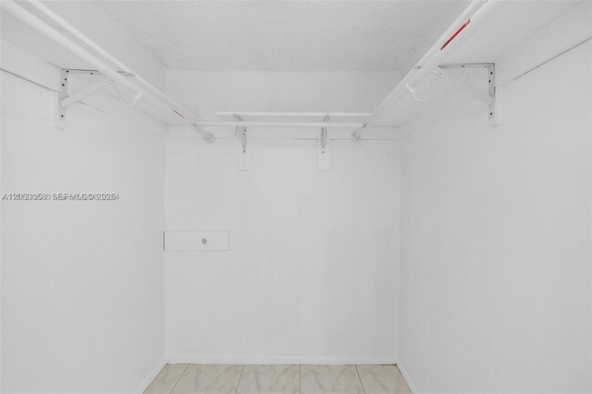 Building Photo - 14185 SW 87th St