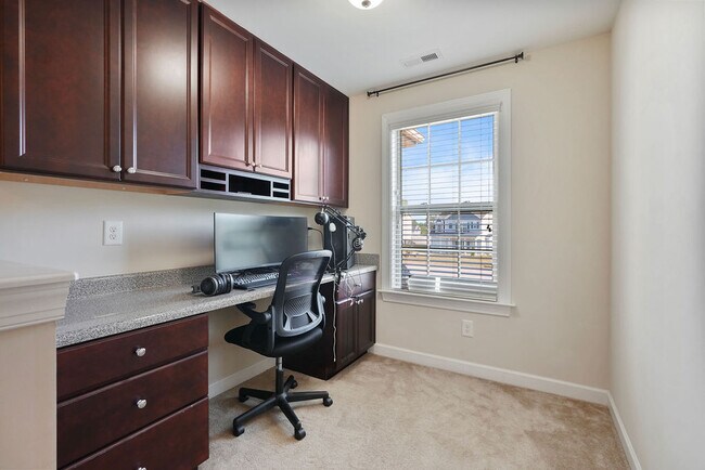 Building Photo - 34 Coswell Ct