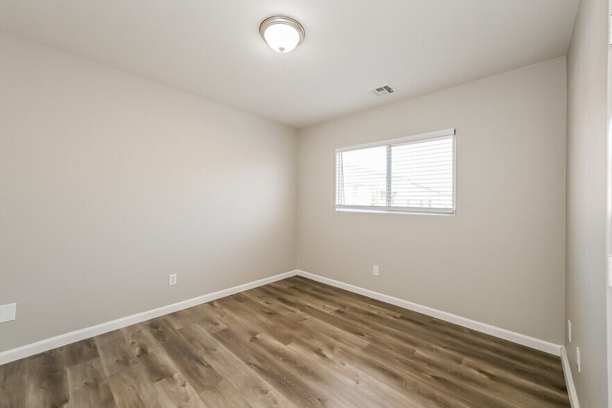 Building Photo - 6344 Alpine Tree Ave