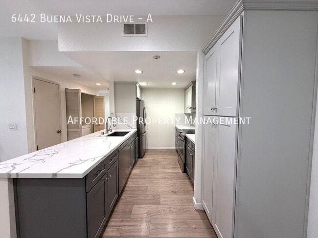 Building Photo - 6442 Buena Vista Dr
