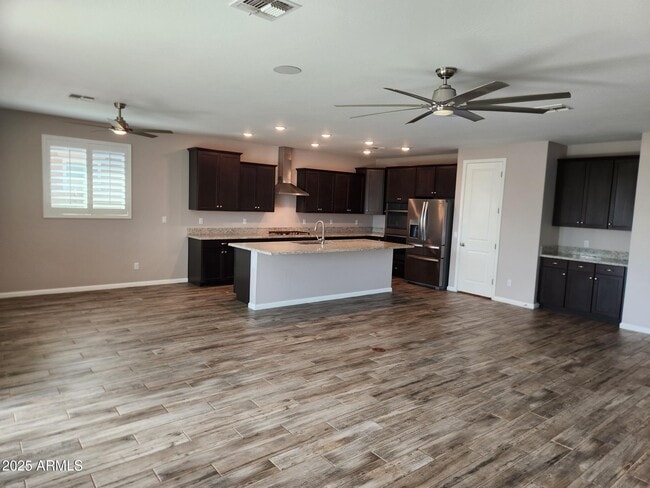 Building Photo - 13431 W Range Mule Dr