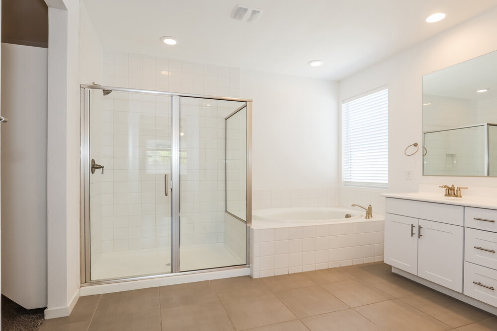 Building Photo - 5647 W Walatowa St