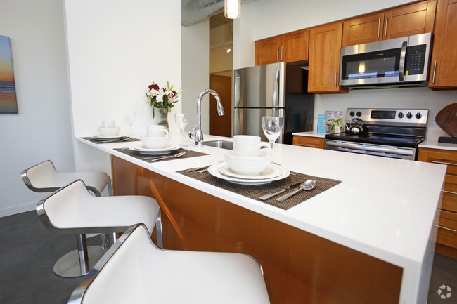 2 BR, 2 BA - kitchen - Trianon Lofts