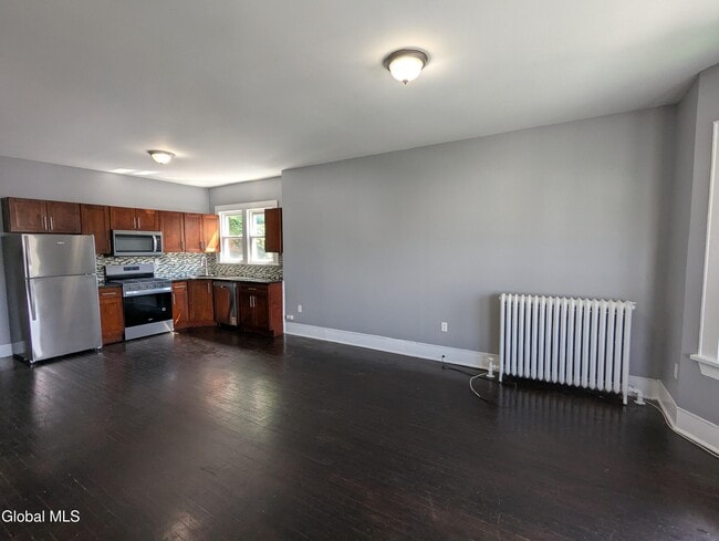 Building Photo - 69 Winthrop Ave