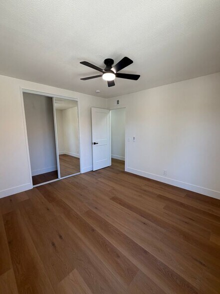 Building Photo - 251 Asta Ct