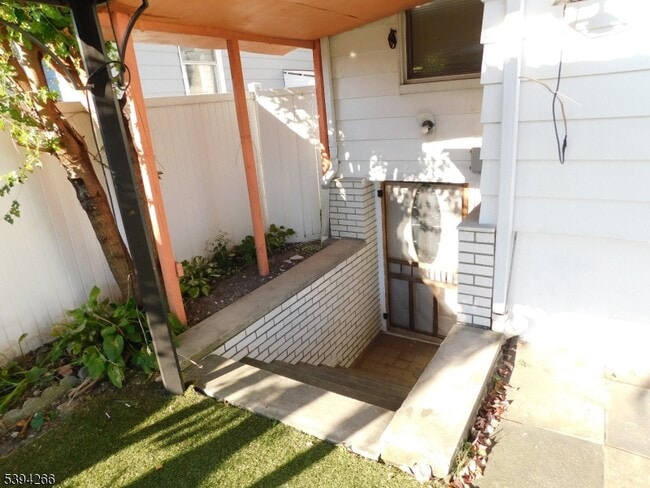 Building Photo - 78 Newark Ave