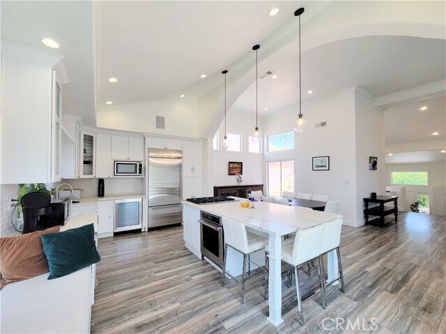 Building Photo - 5532 Spinnaker Bay Dr