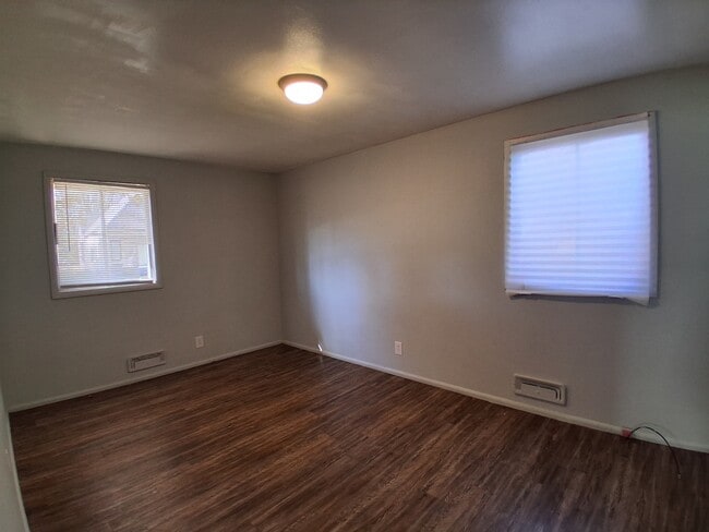 Building Photo - 21 Pennsylvania-