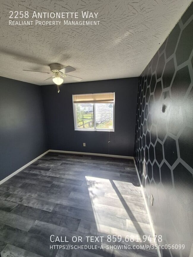 Building Photo - 2258 Antionette Way-