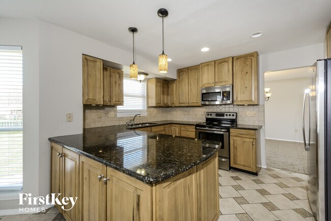 Building Photo - 16882 Paradise Peak Cir