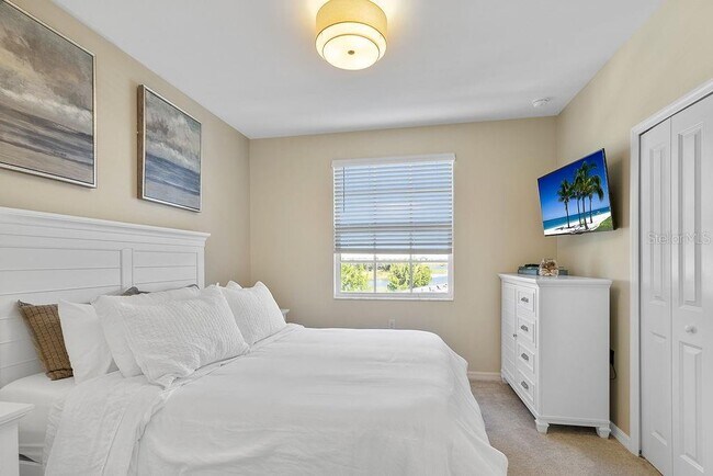 Building Photo - 5583 Double Eagle Cir