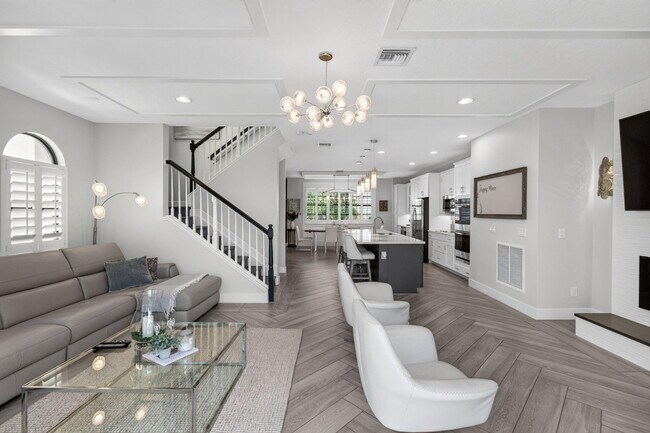 Building Photo - 622 Windward Cir S