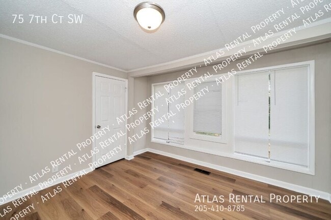 Building Photo - 75 7th Ct SW