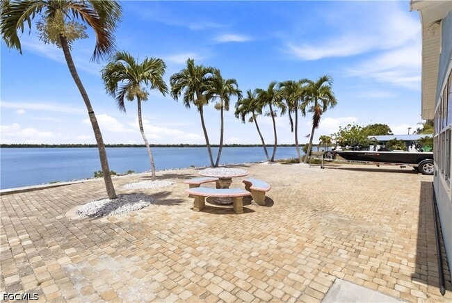 Building Photo - 2669 Coco Plum Dr