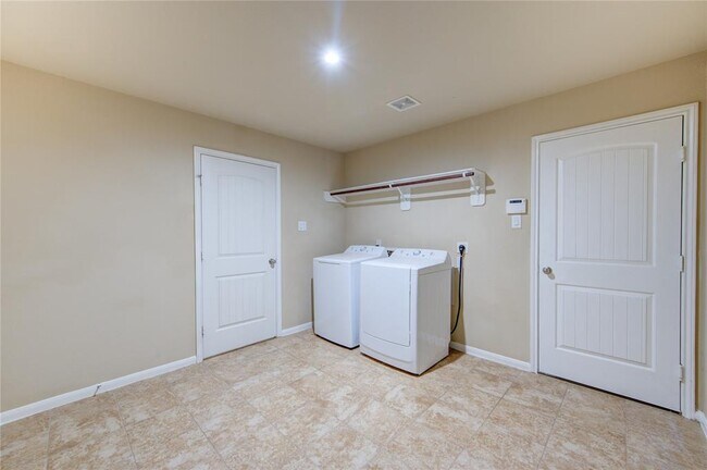 Building Photo - 17834 Royal Breccia Ln