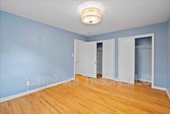 Building Photo - 4411 Harrison St NW