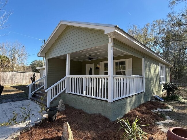 Building Photo - 17 Timberwood Ct