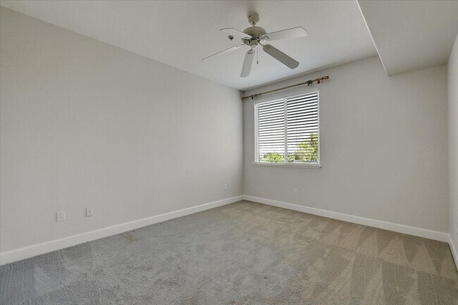 Building Photo - 1501 Secret Ravine Pkwy