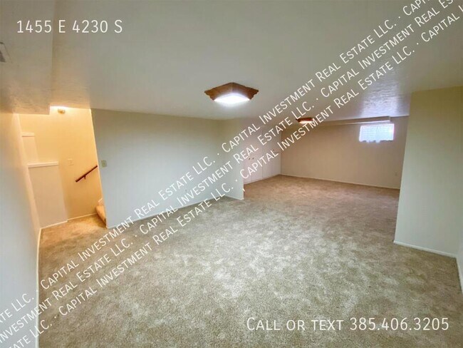 Building Photo - 1455 E 4230 S