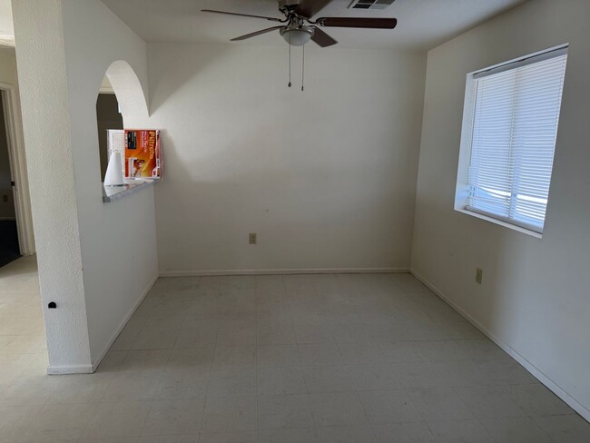 Building Photo - San Luis 3 Bedroom home with Fenced Lot