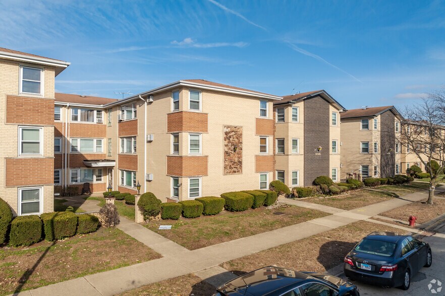 Building Photo - 8531 W Gregory St
