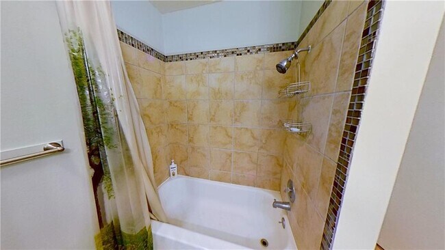 Building Photo - 12613 Crystal Creek Dr