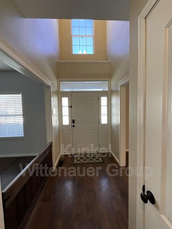 Building Photo - 329 Ring of Kerry Dr