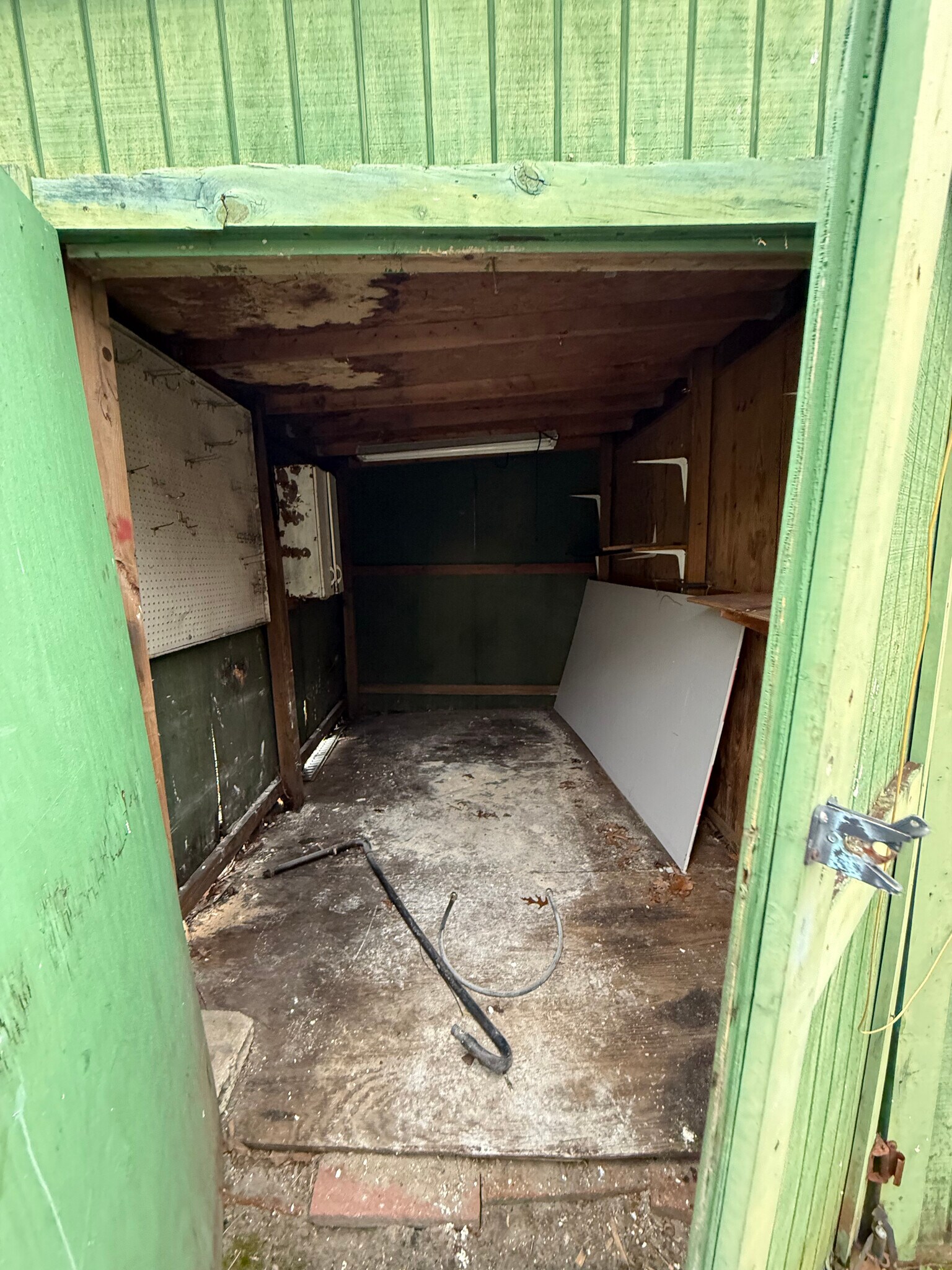 Storage Shed 2 - 40 Hydrangea St