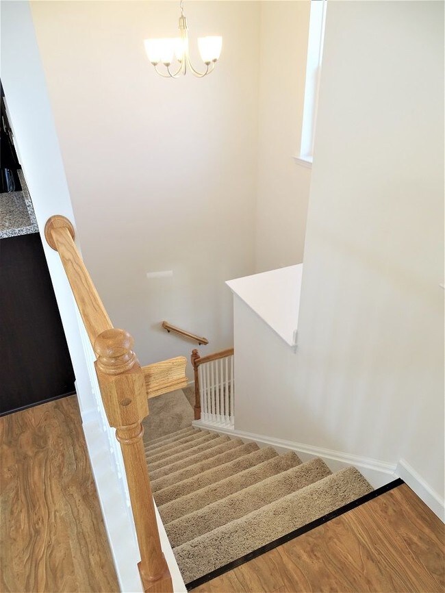 Building Photo - 69 Erin Court