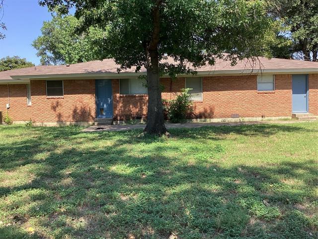 Building Photo - 2020 Robinwood Dr