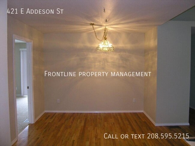 Building Photo - 421 E Addeson St