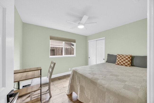 Building Photo - Adorable 3 bedroom 2 bath home