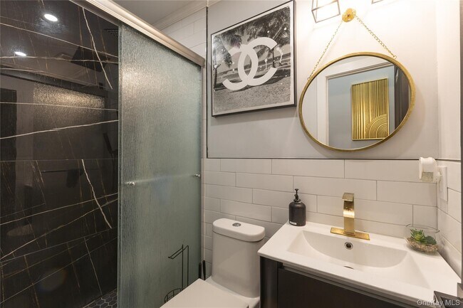 Building Photo - 48 Essex St