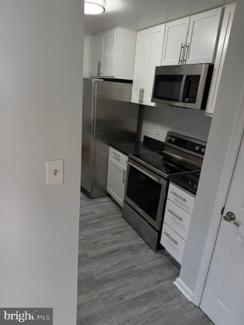 Building Photo - 2051 Alice Ave