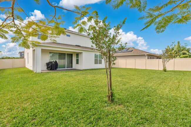 Building Photo - 4894 Knoll Ln