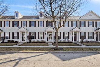 Building Photo - Two Story Townhome with Two Master Suites