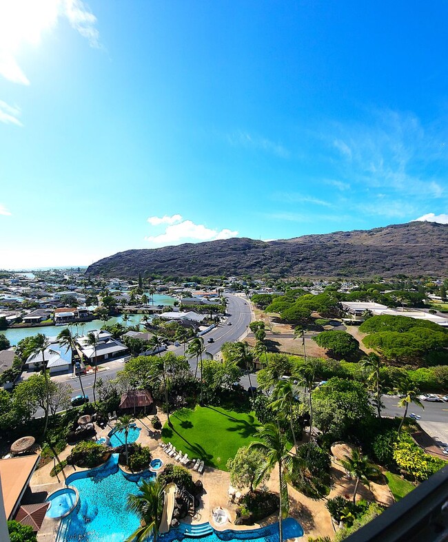 Building Photo - **An OASIS in Hawaii Kai** Mauna Luan * Up...