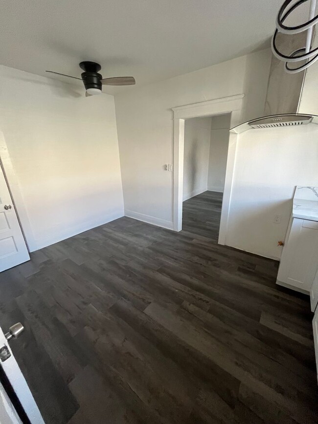 Building Photo - Riboli 2601 (DMM964)