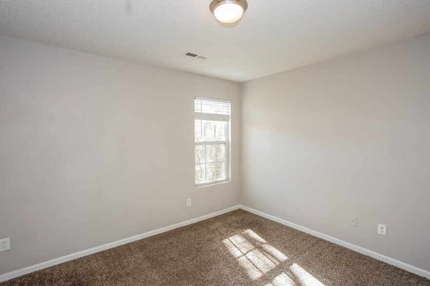 Building Photo - 12618 Hazy Valley Ct